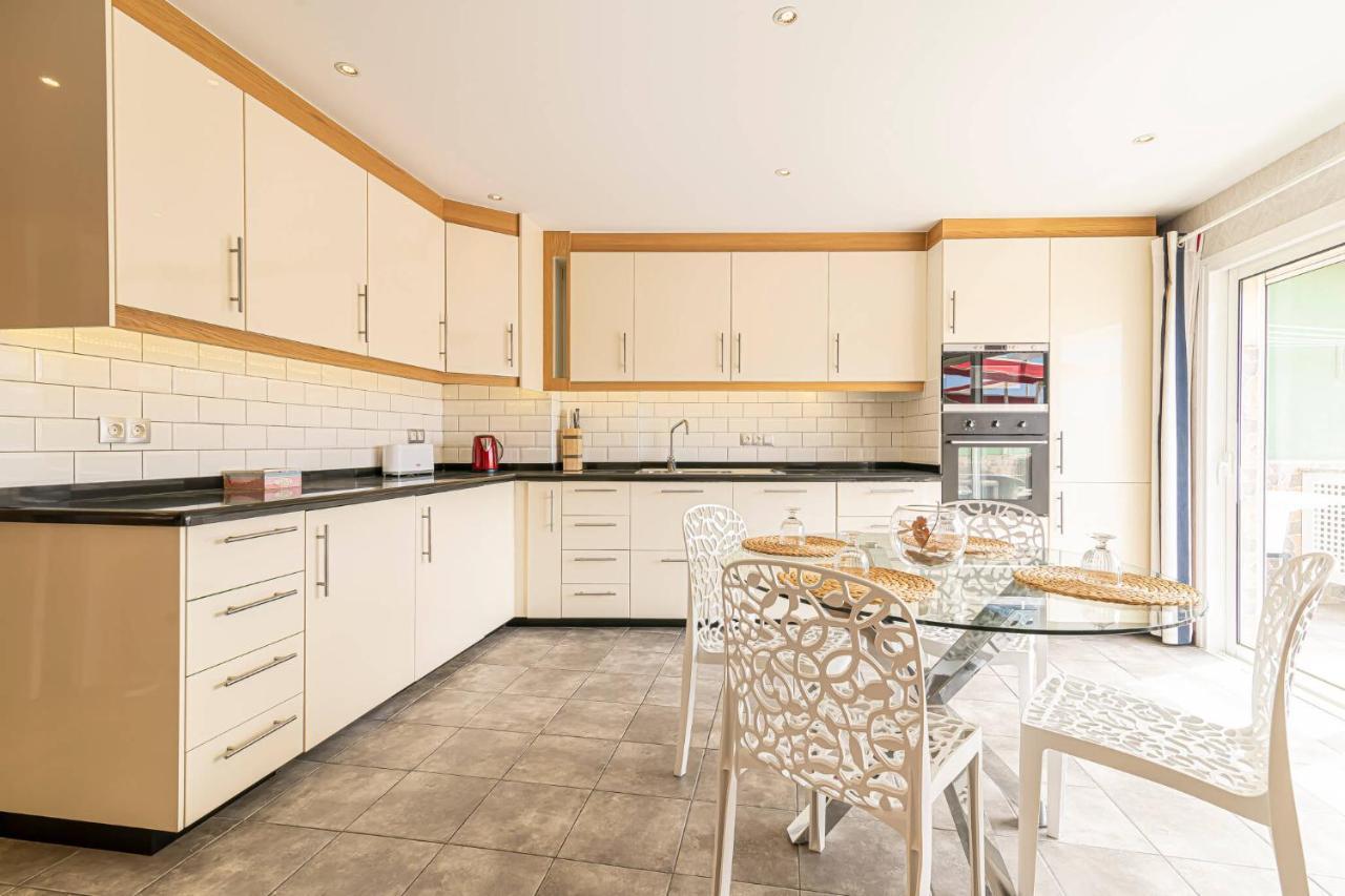 לוס כריסטיאנוס Penthouse Manureva By Pajarito Holidays מראה חיצוני תמונה